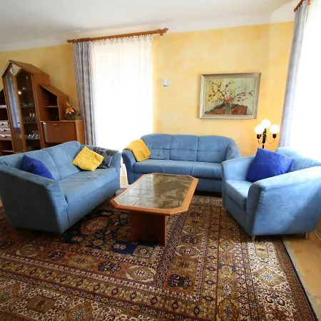 Nyaraló Vintage Holiday Home In Ferlach With Barbecue Ferlach